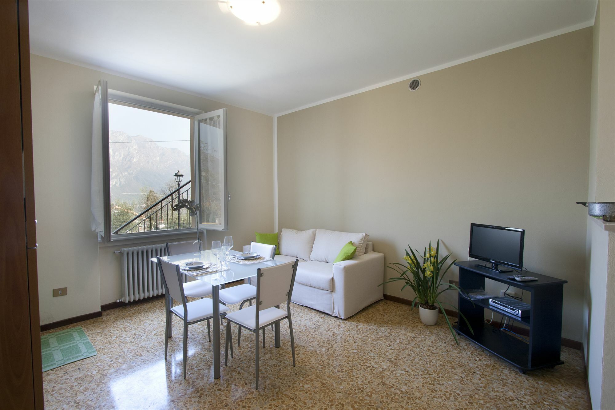 Appartamenti Casa La Rosa Μπελάτζιο Εξωτερικό φωτογραφία